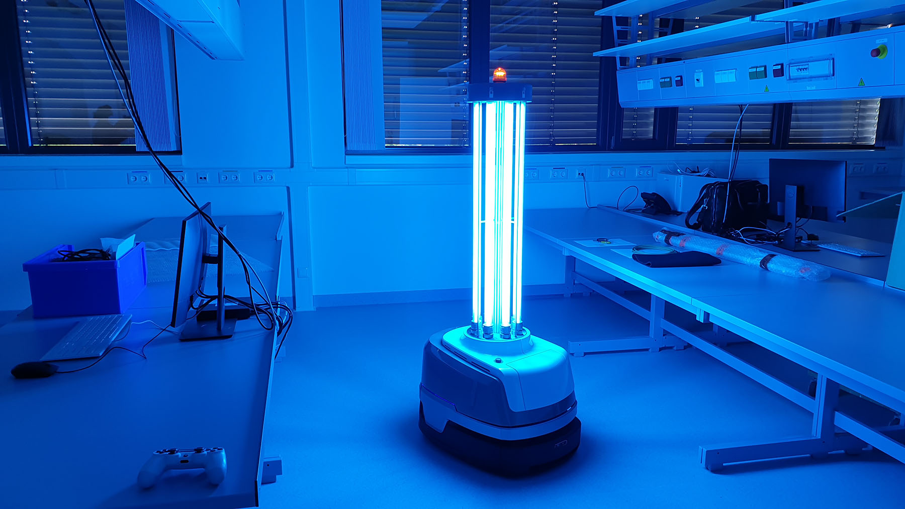 Jooles a UV disinfection Robot to battle the Covid-19 pandemic