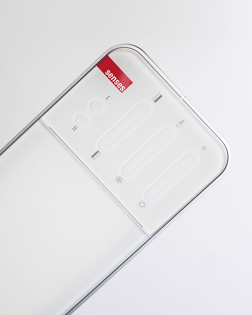 Intuitive touch interface on the Senses Led Lamp allowing you to dim and color the light